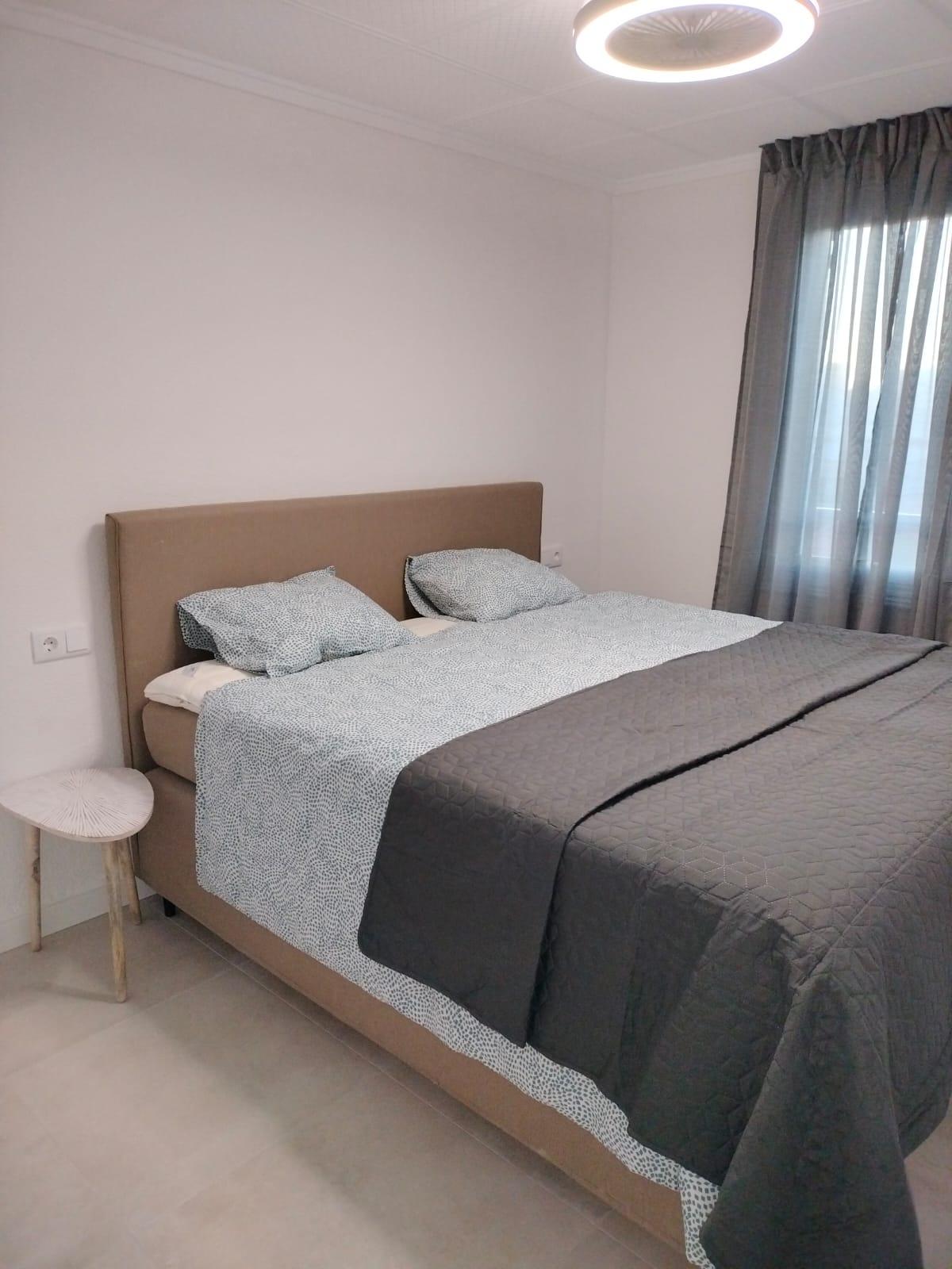 Resale - 3 Bedroom 2 Bathroom Apartamento in Torrevieja - Playa del Acequión - Alicante Resale - 3 Bedroom 2 Bathroom Apartamento in Torrevieja - Playa del Acequión - Alicante