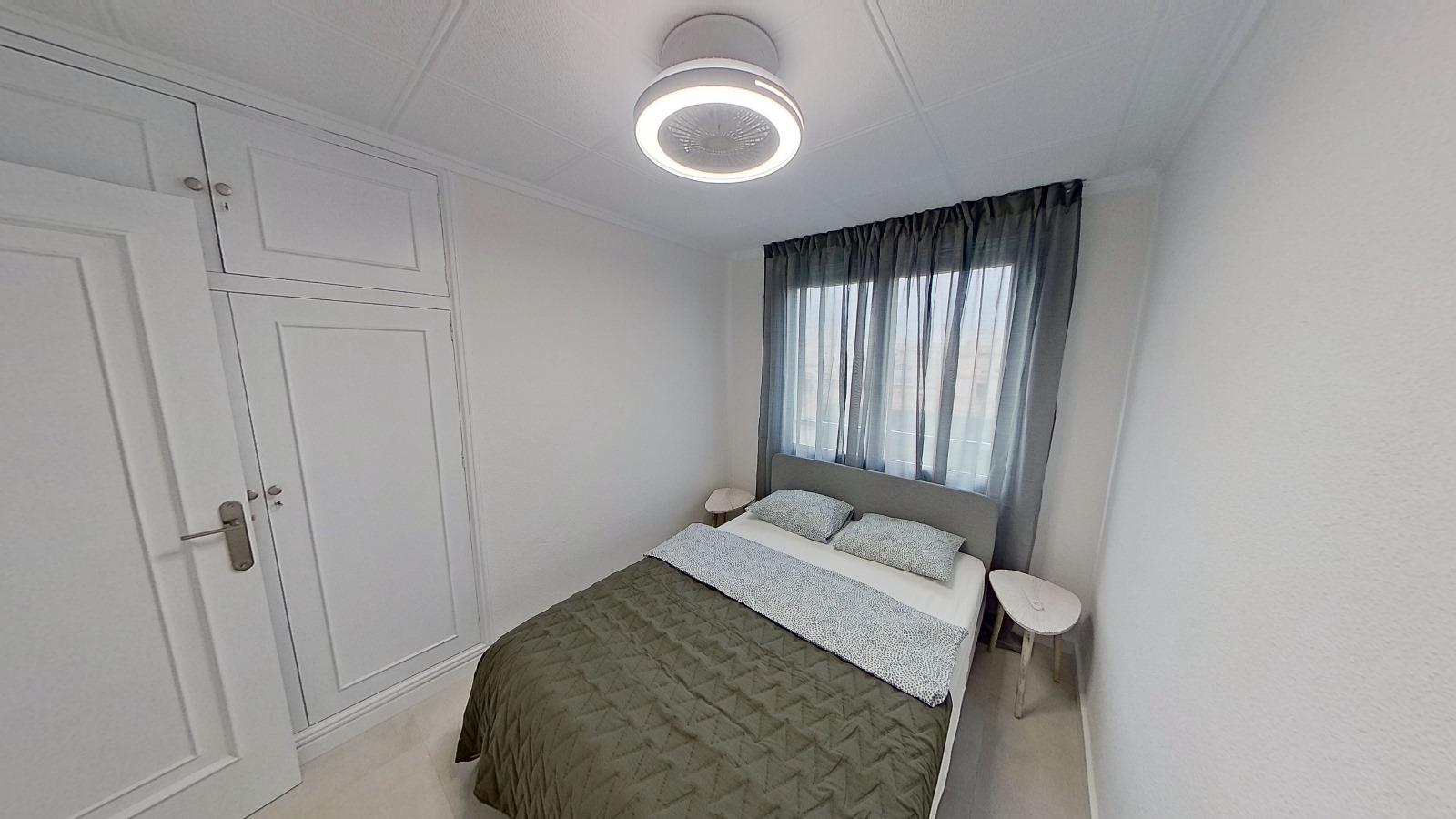 Resale - 3 Bedroom 2 Bathroom Apartamento in Torrevieja - Playa del Acequión - Alicante Resale - 3 Bedroom 2 Bathroom Apartamento in Torrevieja - Playa del Acequión - Alicante
