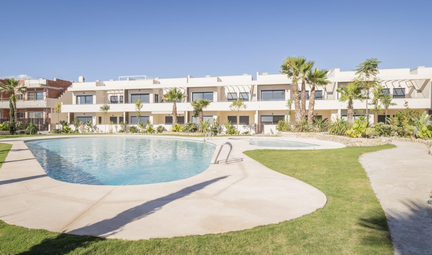 2 Bedroom 2 Bathroom Ground Floor Bungalow in Torrevieja