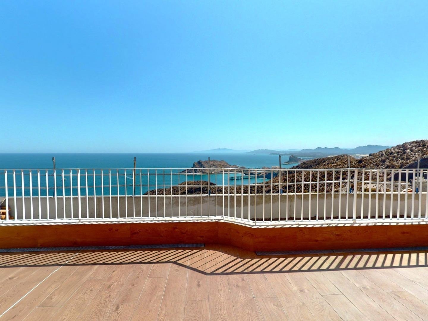 4 Bedroom 3 Bathroom penthouse in Aguilas