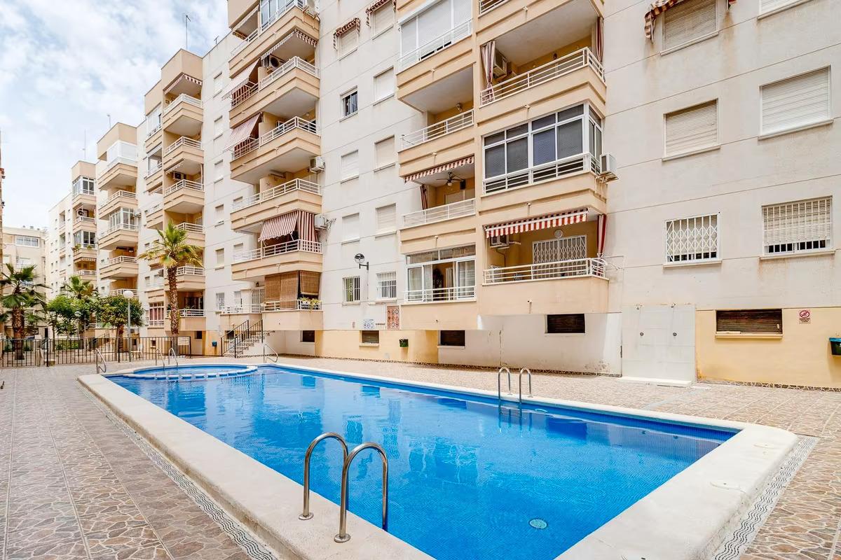 Sold - 2 Bedroom 1 Bathroom Apartamento in Torrevieja - centro - Alicante Sold - 2 Bedroom 1 Bathroom Apartamento in Torrevieja - centro - Alicante