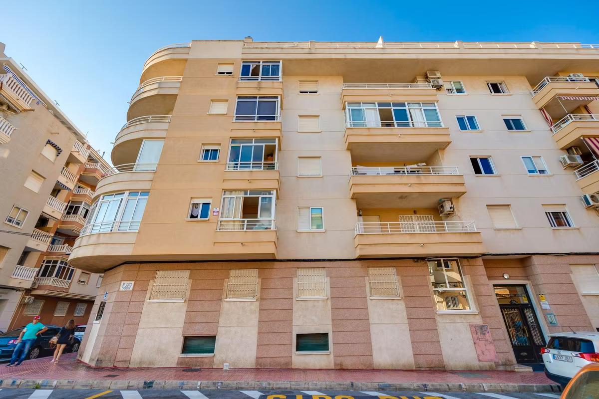Sold - 2 Bedroom 1 Bathroom Apartamento in Torrevieja - centro - Alicante Sold - 2 Bedroom 1 Bathroom Apartamento in Torrevieja - centro - Alicante