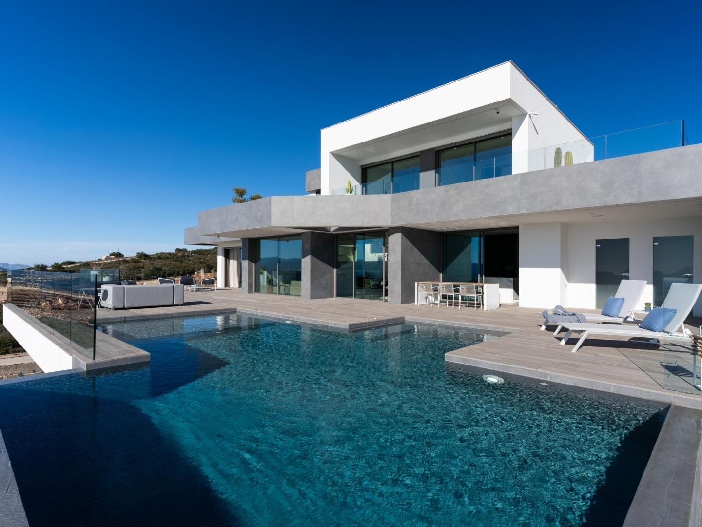4 Bedroom 6 Bathroom villa in Benitachell